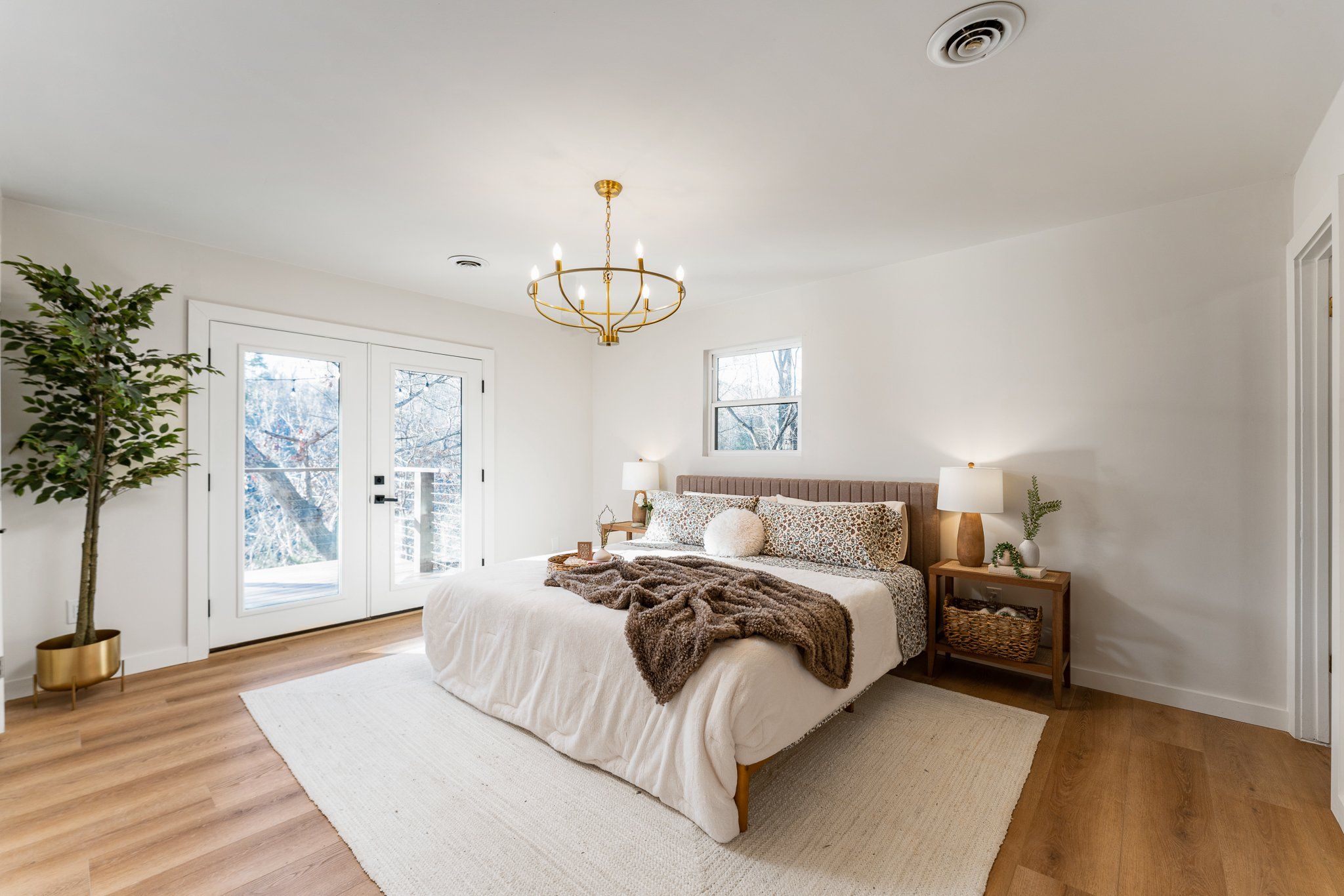 Good Vacation Rental Design - Amended Spaces - HSR - Audra Slinkey - Airbnb Design2